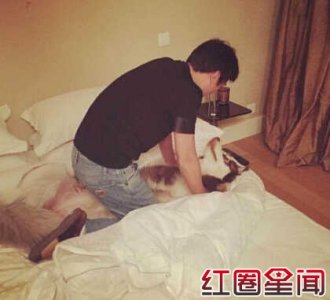 ​王思聪微博与主持人胡紫薇互掐语言粗暴引骂战