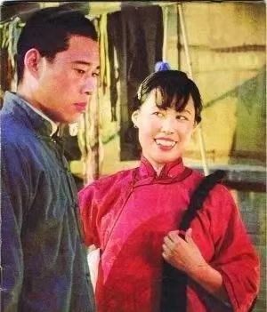 斯琴高娃：3段婚姻无儿无女，继女直呼其名，89岁的丈夫癌去世