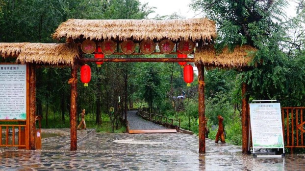 刘家峡水库旅游景点介绍(甘肃刘家峡旅游景点介绍)