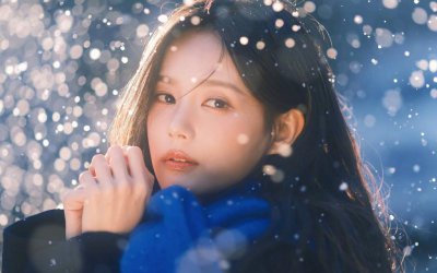 ​李一桐雪景大片 笑容甜美治愈氛围拉满