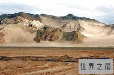 ​中国海拔最高的盆地是柴达木盆地，这里风景美不胜收