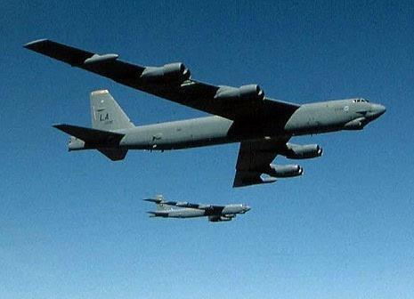 B52空中解体, 2枚800万吨氢弹落在美国，仅差一步引爆